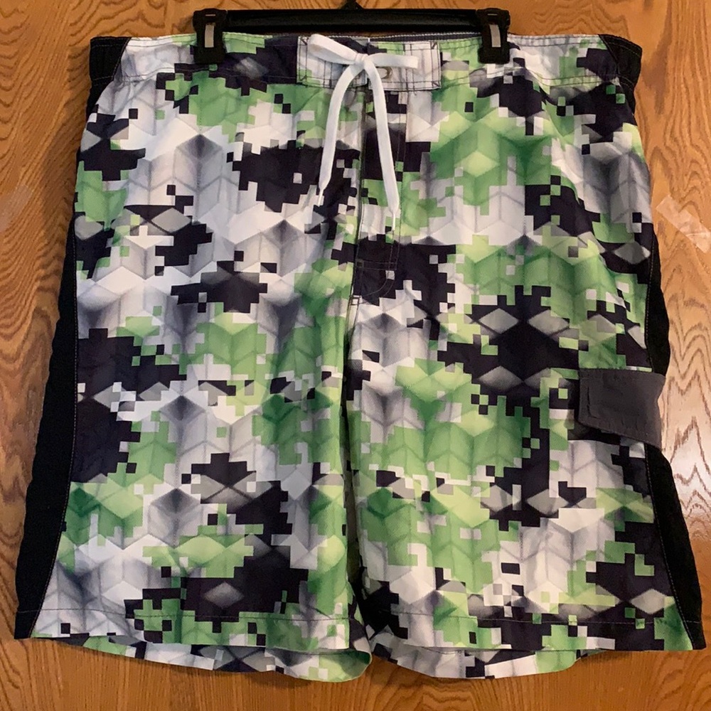 NWT Sonoma 2XL Swim Trunks